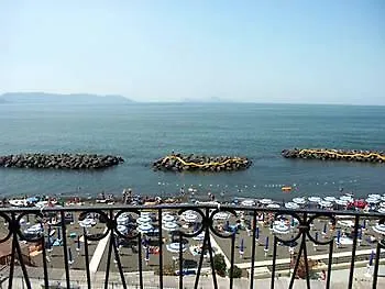 Holidays Hotel 3*